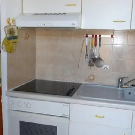Villa Avec Parking Et Clim - 6 Pers. - Fr-1-81-755 Le Barcarès